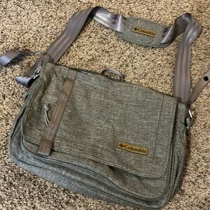 Columbia Messenger Bag